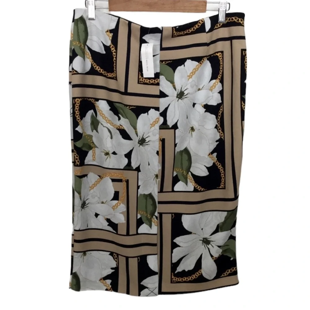 NEW YORK & CO. sz Large Skirt Floral Gold Chains Pencil Stretch Fabric NWT - Picture 2 of 6